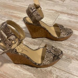 Platform shoes,Jessica Simpson